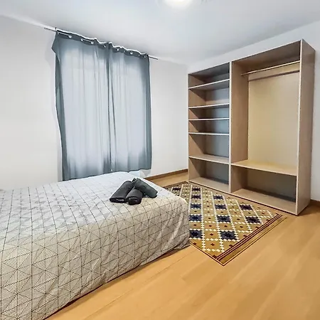 Moderne Et Spacieux Avec Tv Et Cuisine Equipee Mulhouse